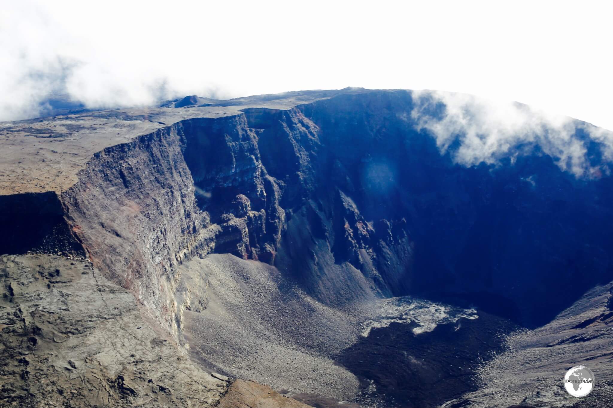 A panoramic view of the crater of the very active <i>Piton de la Fournaise</i> volcano, as seen from my Corail helicopter flight.