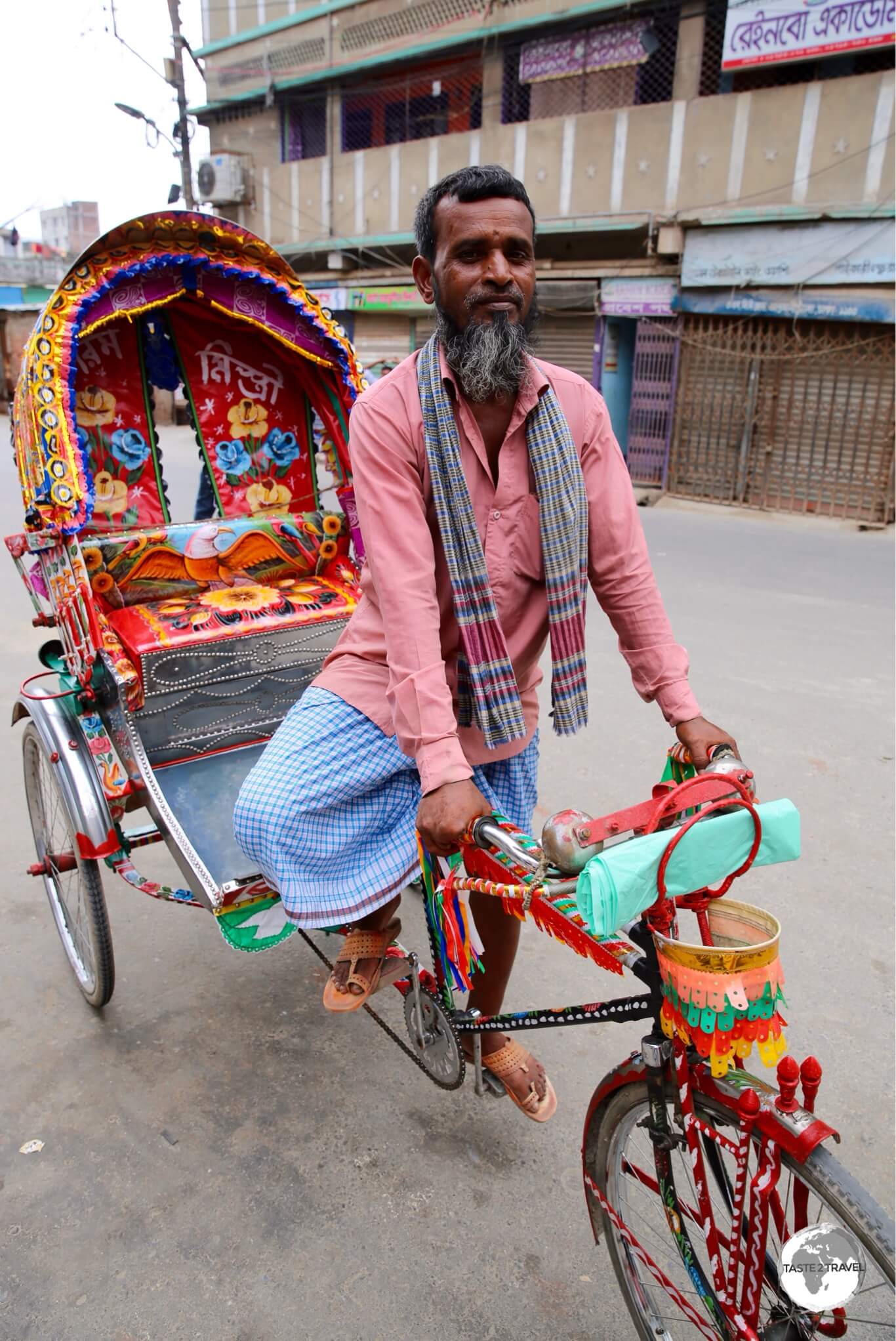 Cycle rickshaws are a great way to cover small distances in Dhaka.