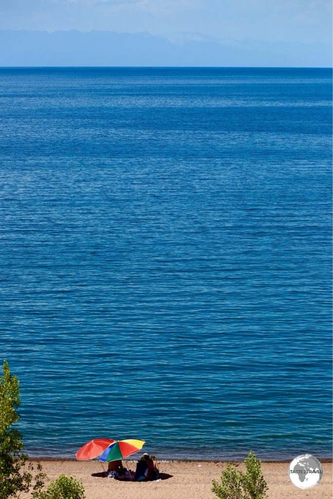 With water temperatures above 20 degrees during the summer, and lots of sandy shoreline, the beaches of lake Issyk-Kul are popular with local families.