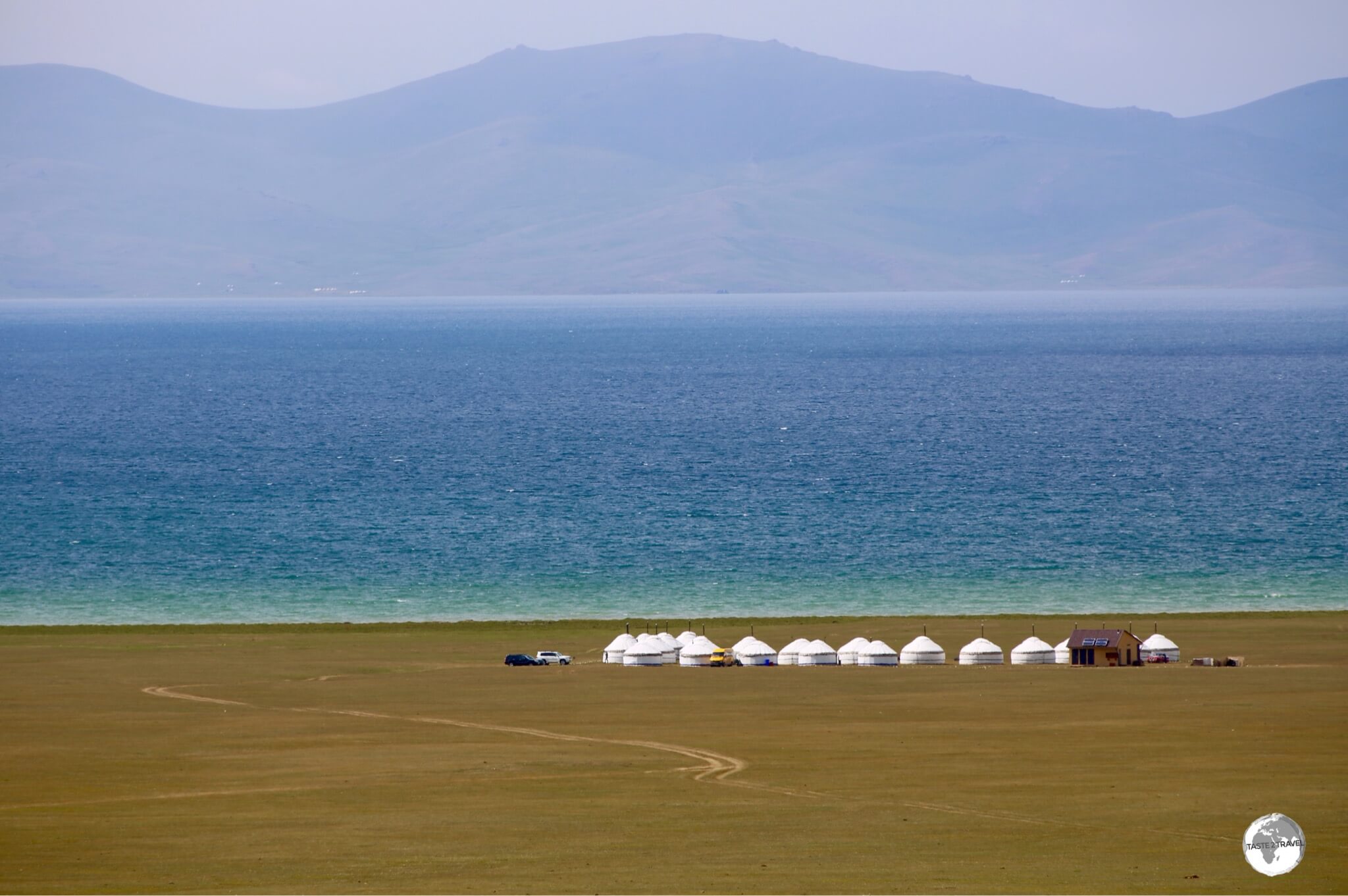 The beautiful lake Son-Kul is located in the middle of a remote alpine meadow at 3,016 m (9,900 ft). The only accommodation options are yurt camps. 