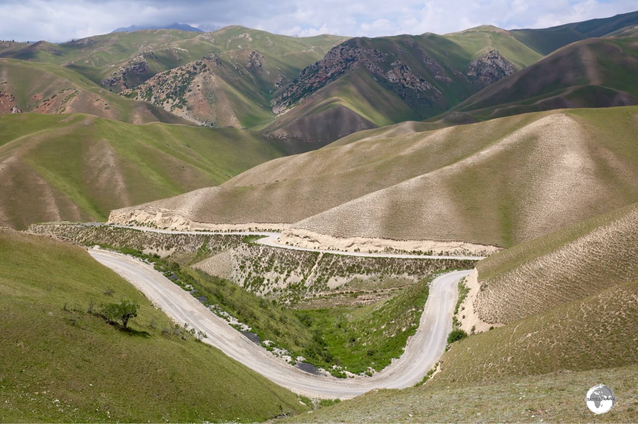 A view east from the Kara-Koo Pass.