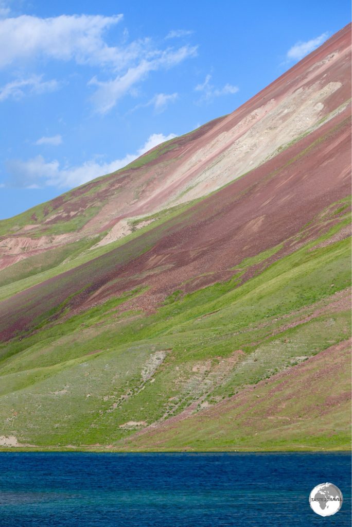 There are many hiking trails around the shoreline of the pristine Lake Tulpar-Kul.