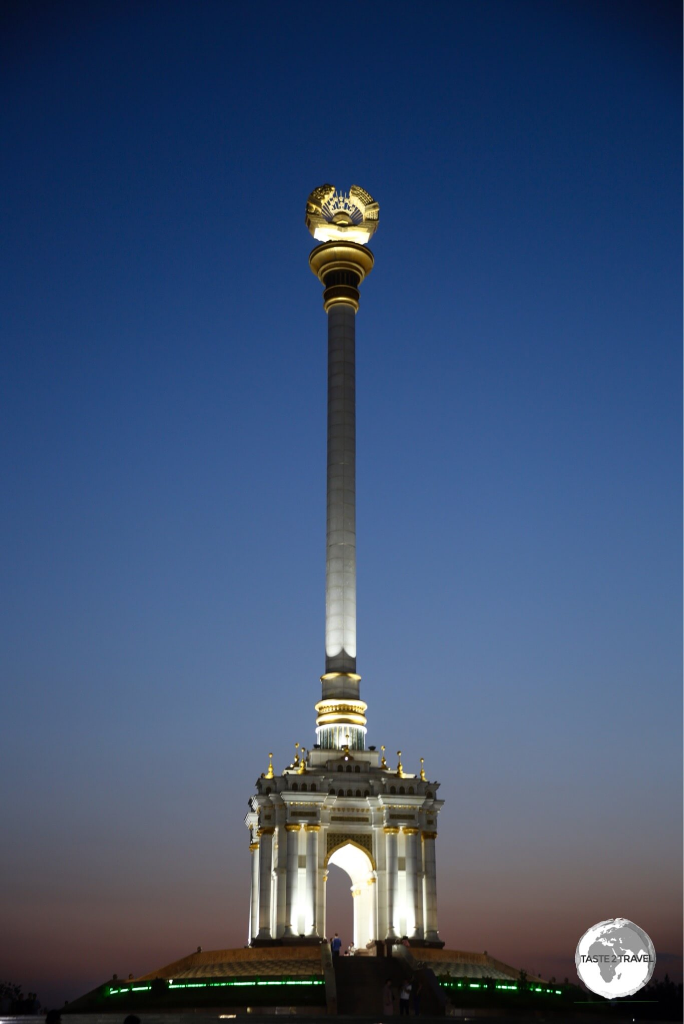 The Parchan was built to commemorate Tajikistan's independence.