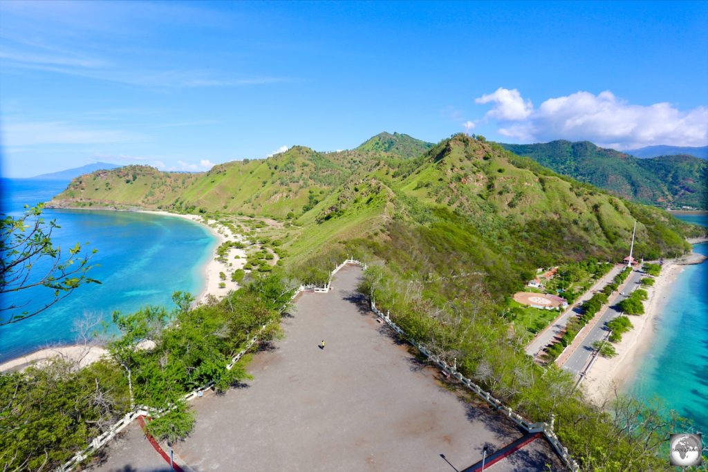 A view of Back Beach (left side) and Areia Branca (right side), two dazzling beaches which can be visited from Cristo Rei.