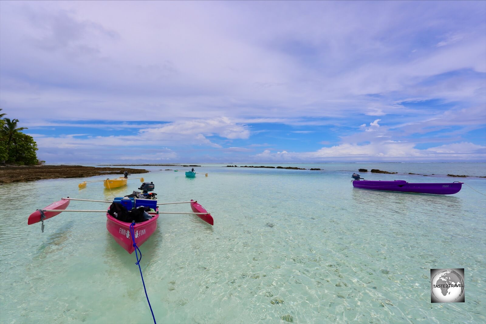 A motorised canoe trip to the southern islands provides an opportunity to snorkel in the clear waters of the lagoon. 