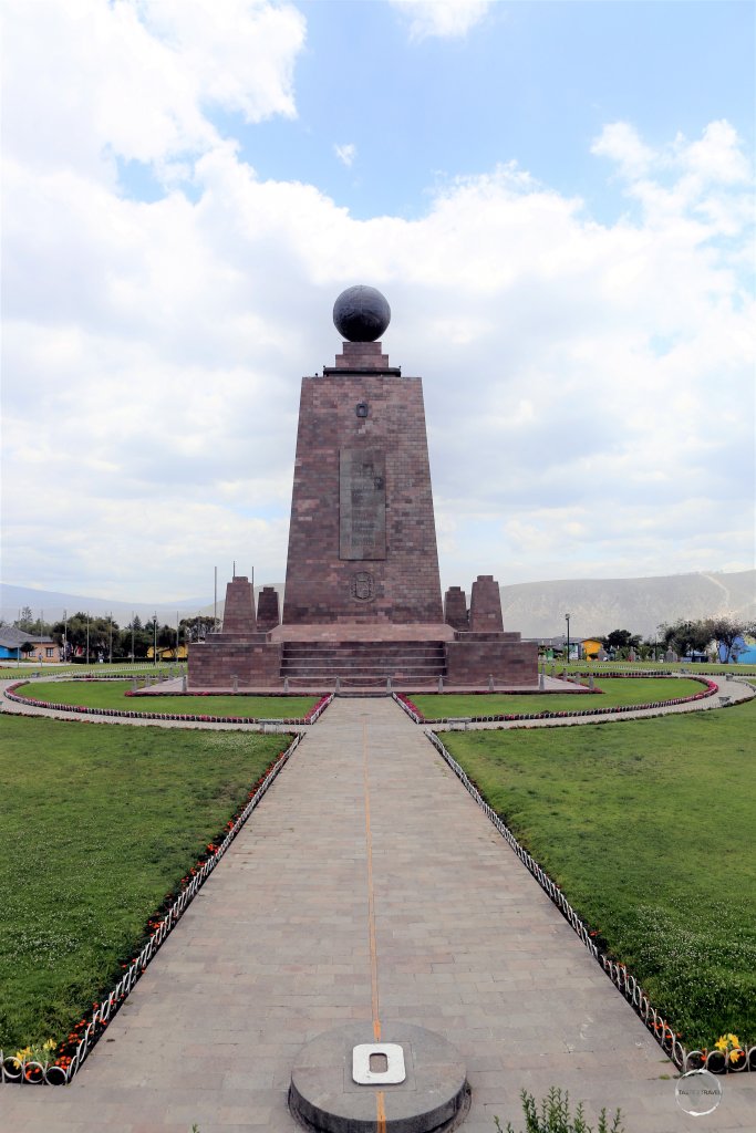 Located at 'La Mitad del Mundo', the 30-metre tall 'Monument to the Equator' offers an equatorial viewing platform and an ethnographic museum.