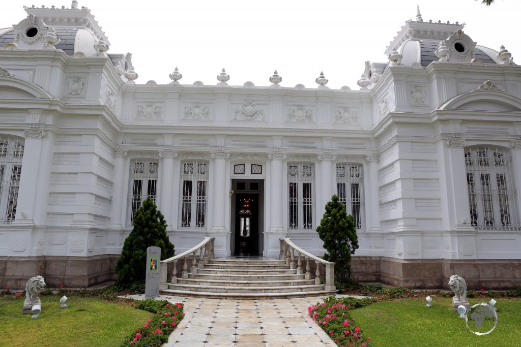 Housed in a beaux-arts mansion in the Lima neighbourhood of Barranco, 'Museo Pedro de Osma' houses an exquisite collection of colonial furniture, silverwork and art.