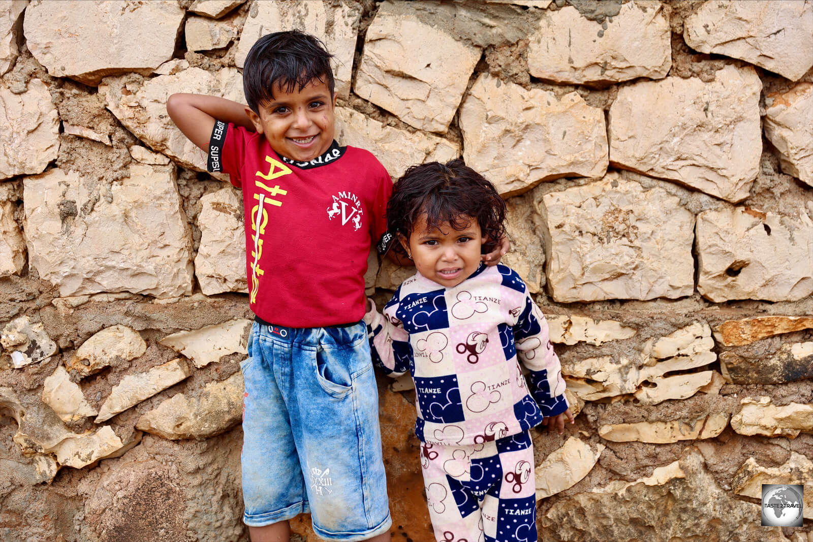 Children on Diksam plateau. 