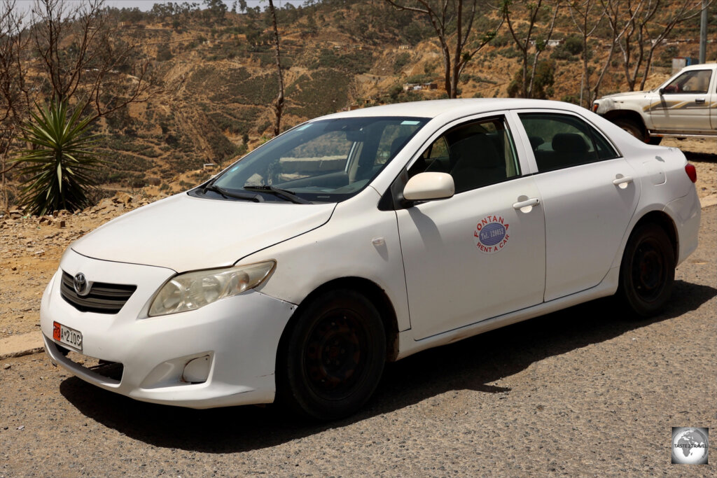 On the road from Asmara to Massawa with Damera Tours.