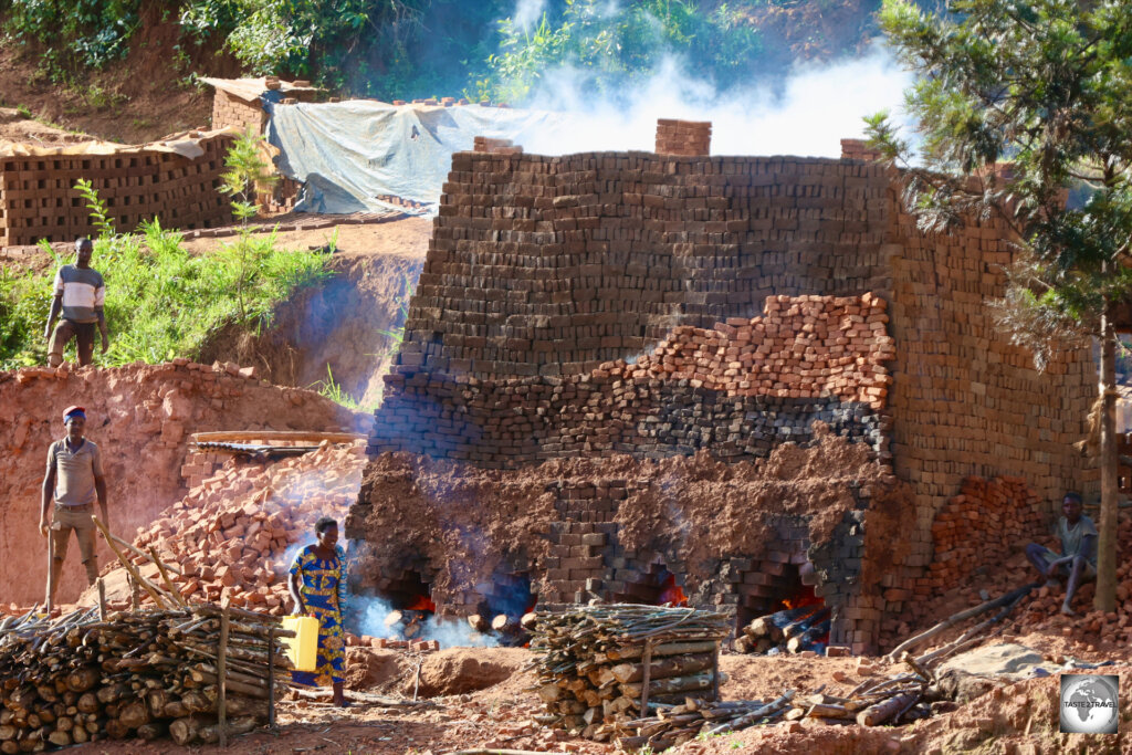 A large, fiery, kilim allows the brickmakers to harden their bricks.