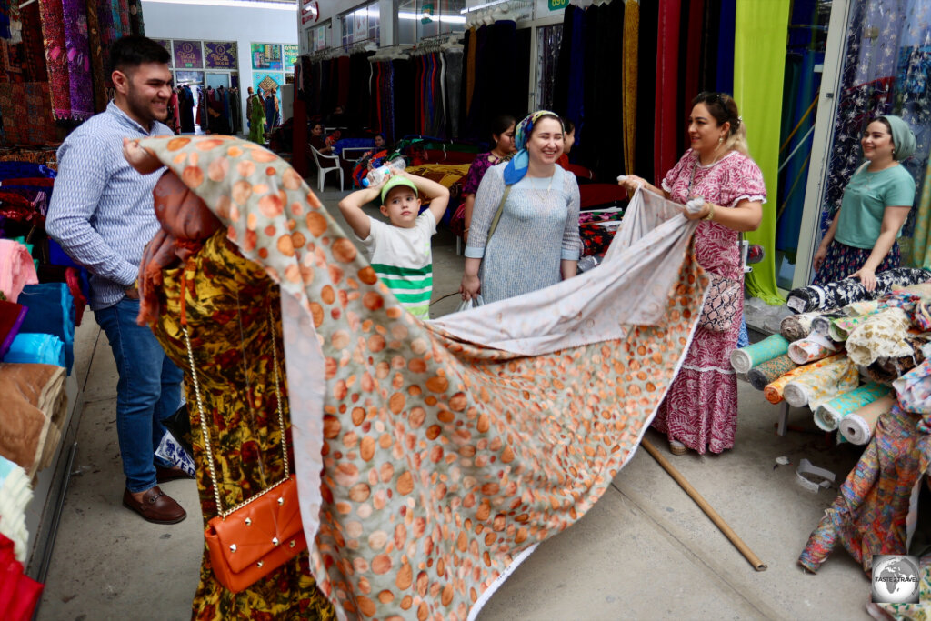 Many Turkmen women prefer to make their own traditional clothing.