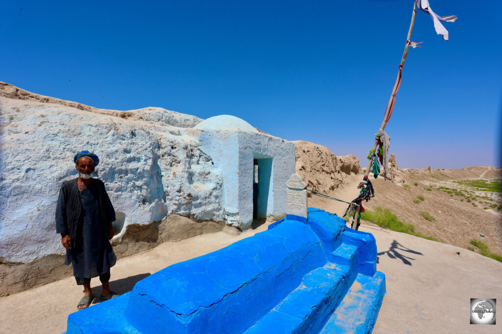 A curious, lone, tomb is installed on the former earthen wall of the Bala Hisar.