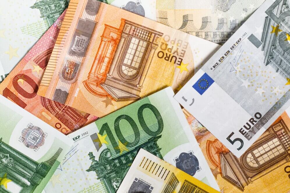 Euro Banknotes