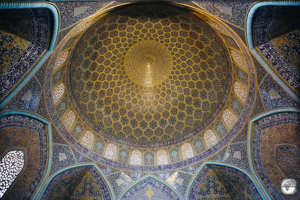 A highlight of Esfahan, the magnificent Sheikh Lotfollah Mosque is known for its impressive central dome.