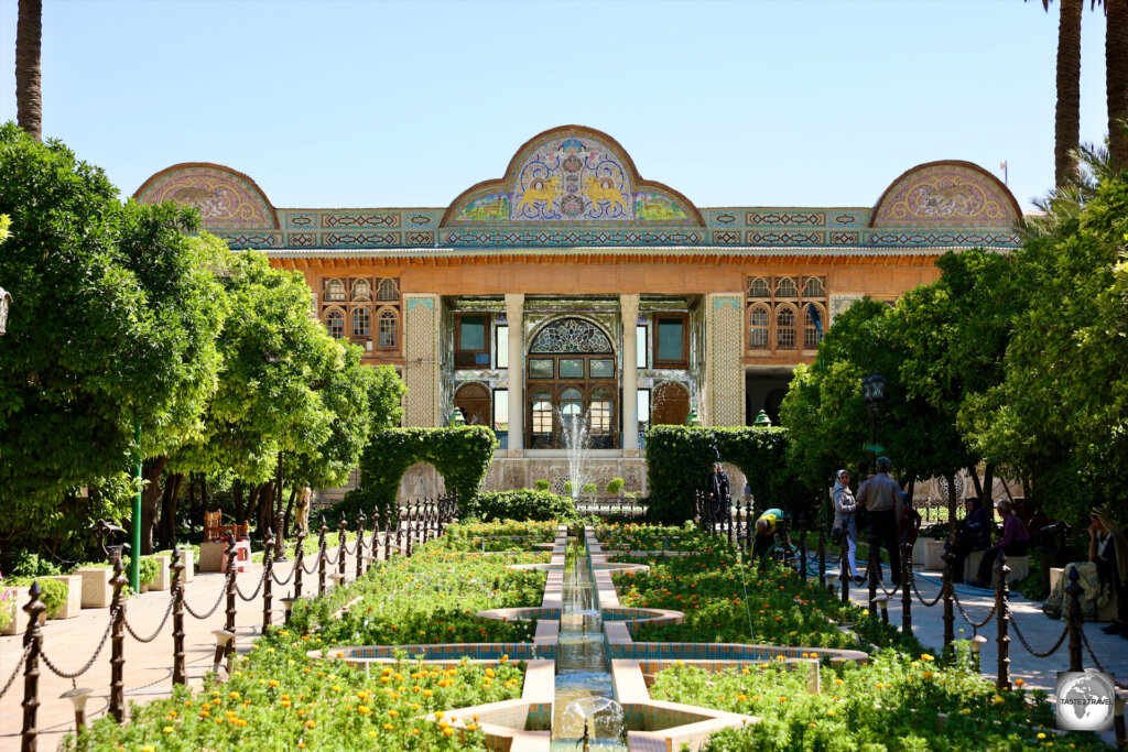 Located in the heart of Shiraz, Qavam House is a traditional and historical house and garden.