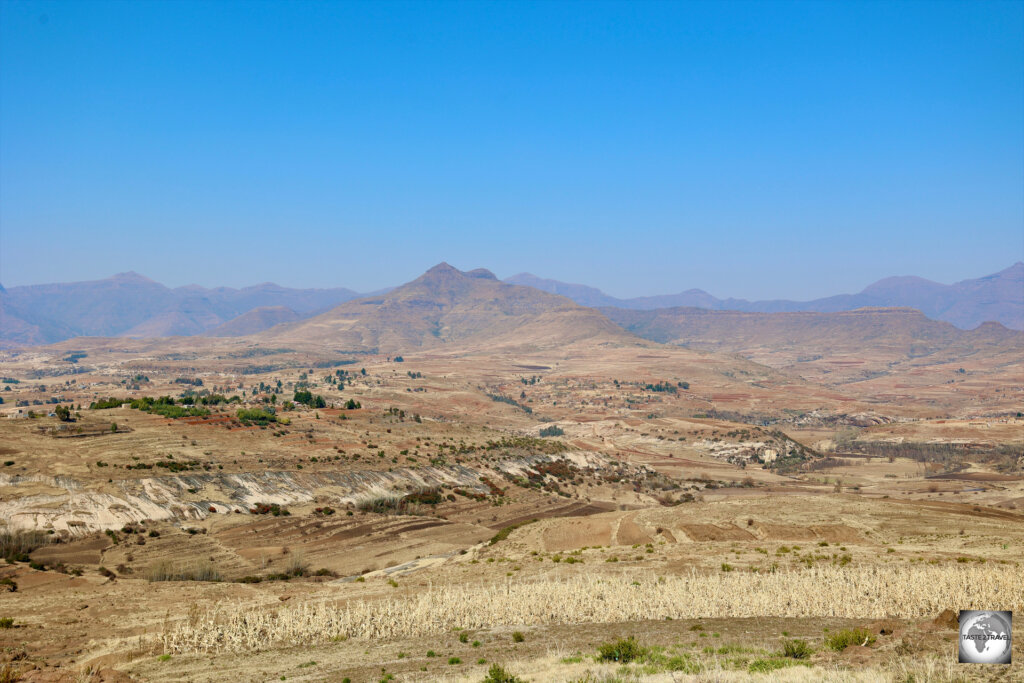 The Kome Caves are hidden away at the bottom of the ravine, which can be seen on the left side of this photo.