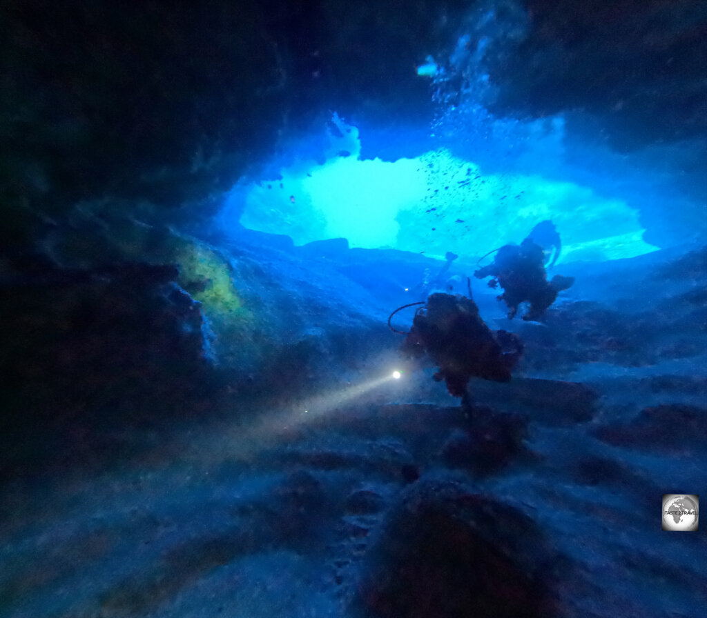 Scuba Diving at the amazing 'Dome Cave' with Niue Blue.