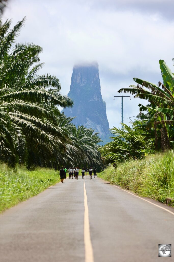 A view of Pico Cão Grande from the main road - highway EN2.