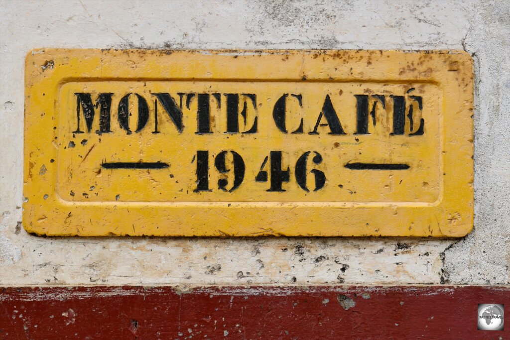 Roça Monte Café was established in 1858, making it one of the oldest plantations on São Tomé.