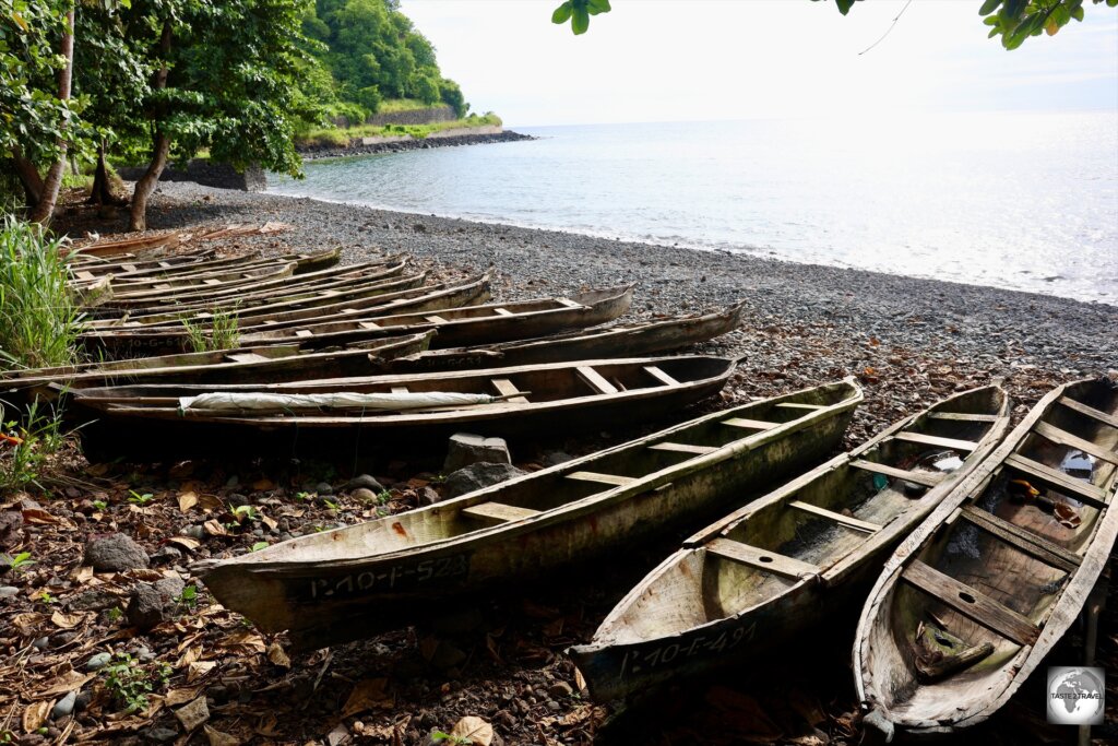 A view of a west coast beach on São Tomé.