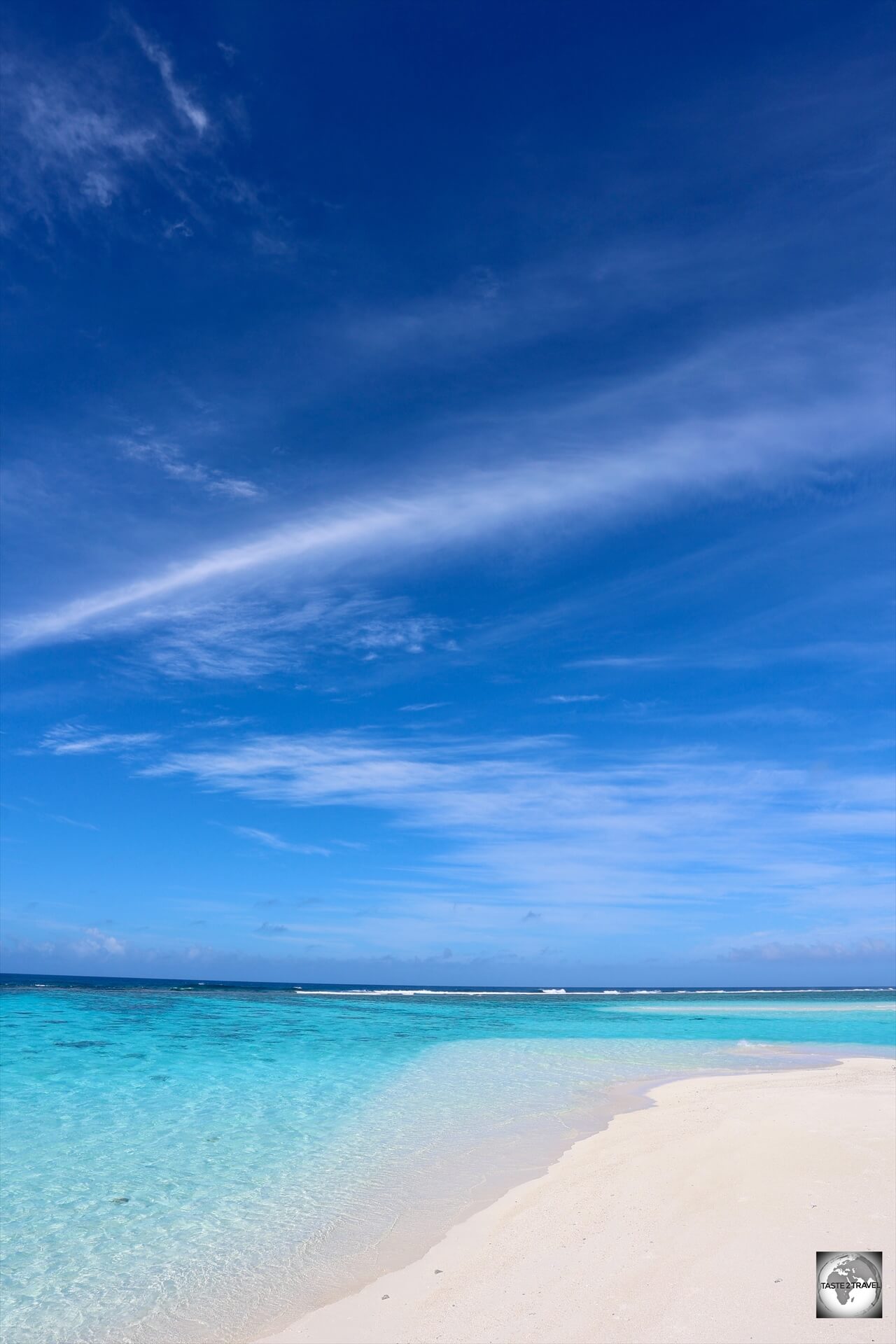 A true paradise - the stunning beach at Motu Tauna (Bird Island).