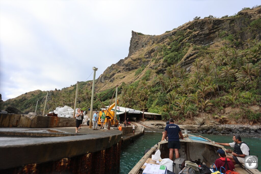 Approaching Bounty Bay on the "Moss" longboat.