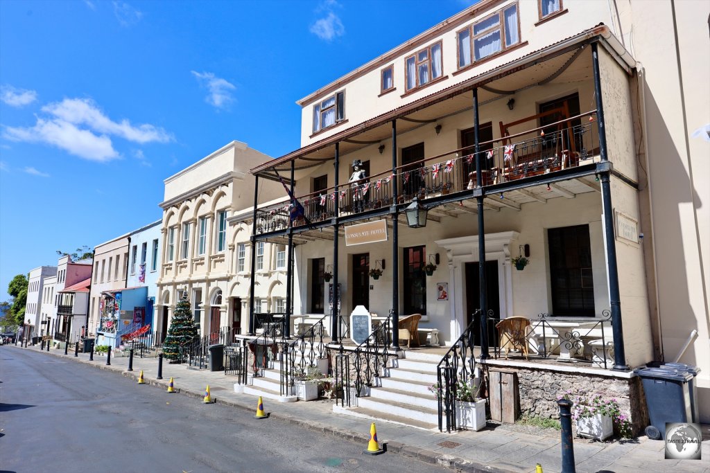 Located on the main street of Jamestown, the Consulate Hotel offers rooms and a cosy tea room.
