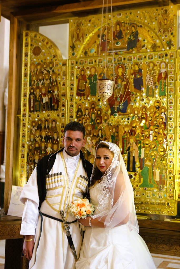 Newlyweds, inside the Holy Trinity Cathedral of Tbilisi.