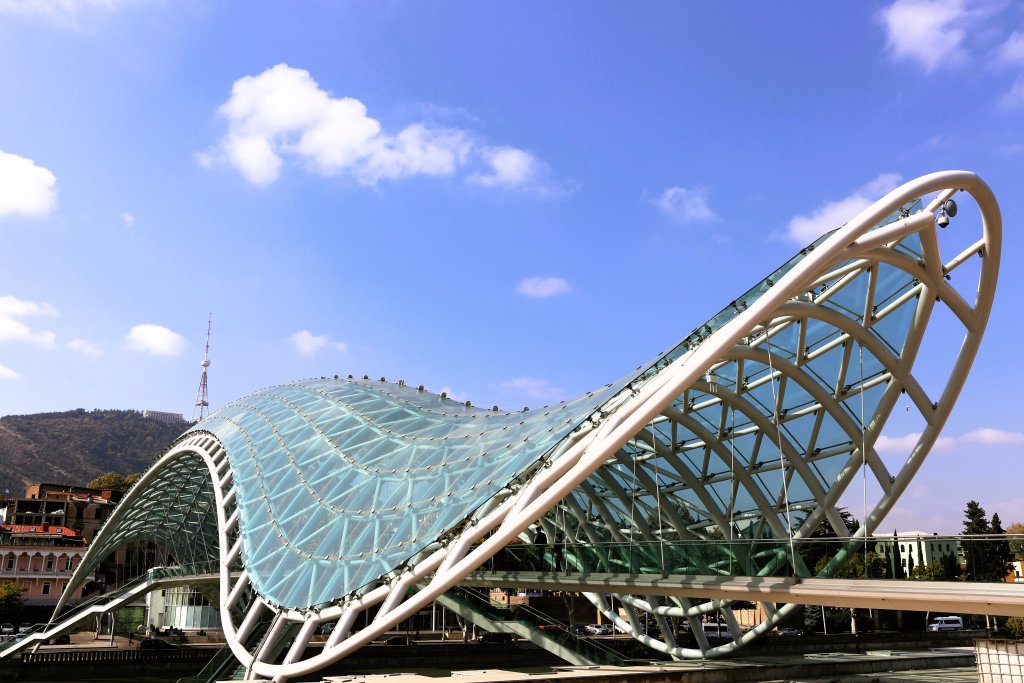 Completed in 2010, the very contemporary, Bridge of Peace is a pedestrian bridge that spans the Mtkvari River in Tbilisi, connecting the old town to Rike Park.