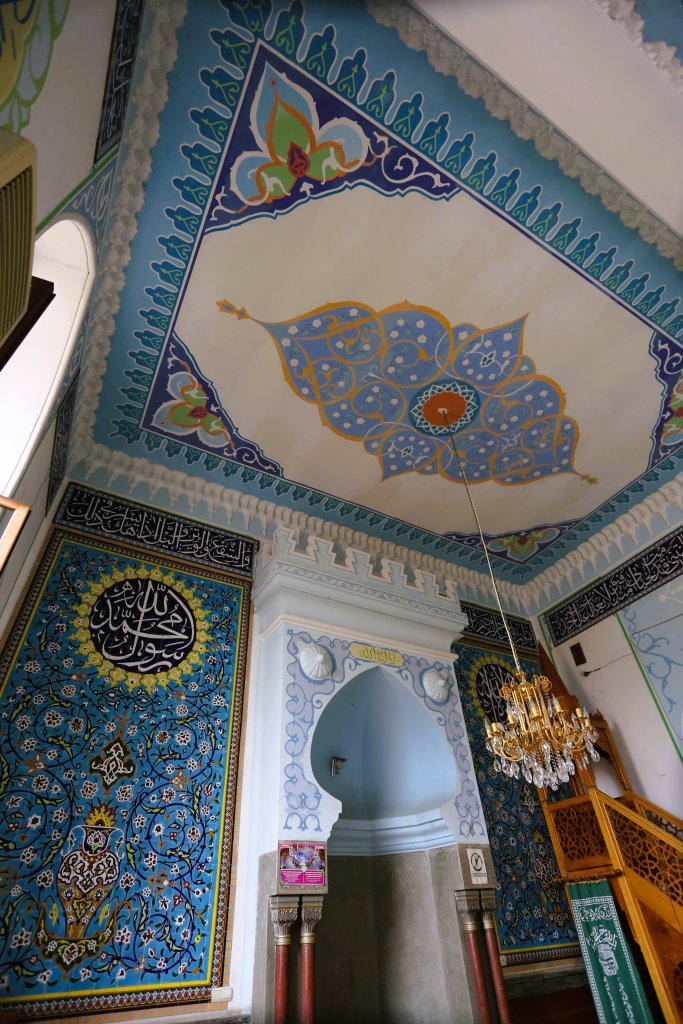 A view of the richly decorated Jumah Mosque in Tbilisi old town.