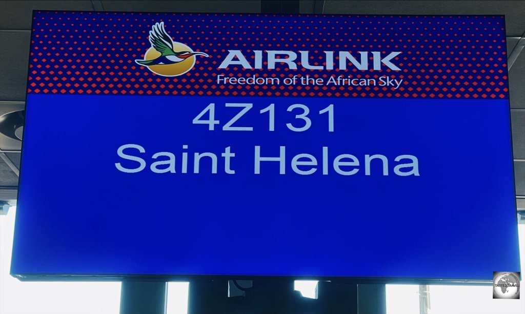 Airlink flight 4Z131 flies every Saturday from Johannesburg to Saint Helena.