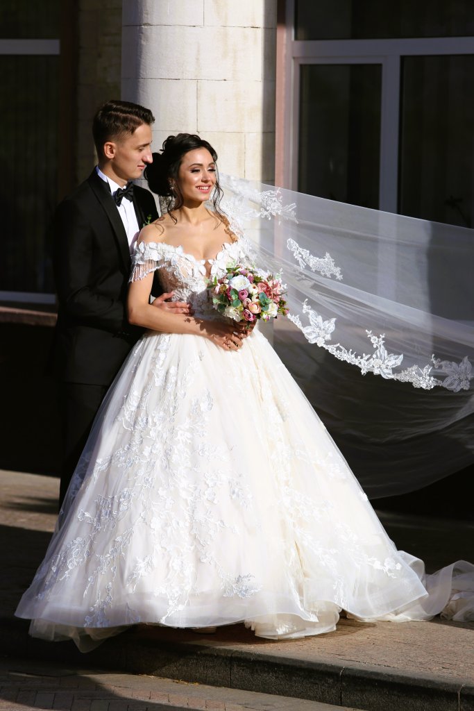 Newlyweds in Chișinău.