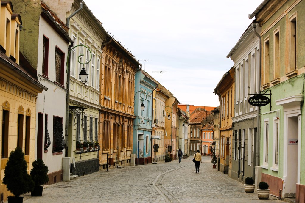 Founded in 1211 by the Teutonic Knights, charming Brașov is a city in Romania with a rich history and a mix of architectural styles.