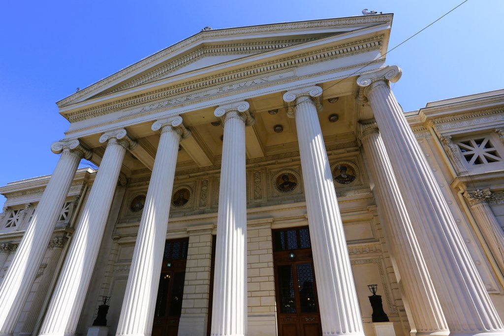 A landmark of the Bucharest music scene, and a favorite venue of classical music lovers, the Athenaeum is the venue for the Romanian symphony.