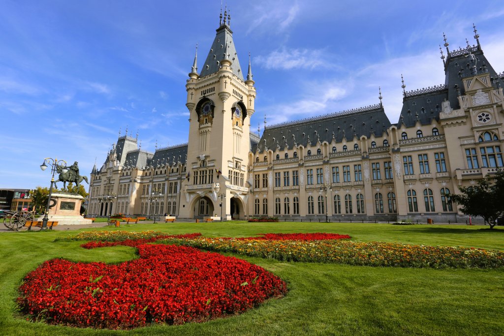 A front view of the Palace of Culture in Iași, Romania. The building served as the Administrative and Justice Palace until 1955, when its designation and use was changed, and assigned to the four museums nowadays united under the name of Moldavia National Museum Complex.