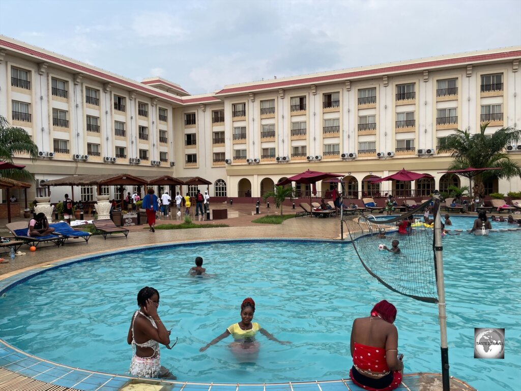The swimming pool at the Ledger Plaza Hotel is very popular with visiting locals on the weekends.