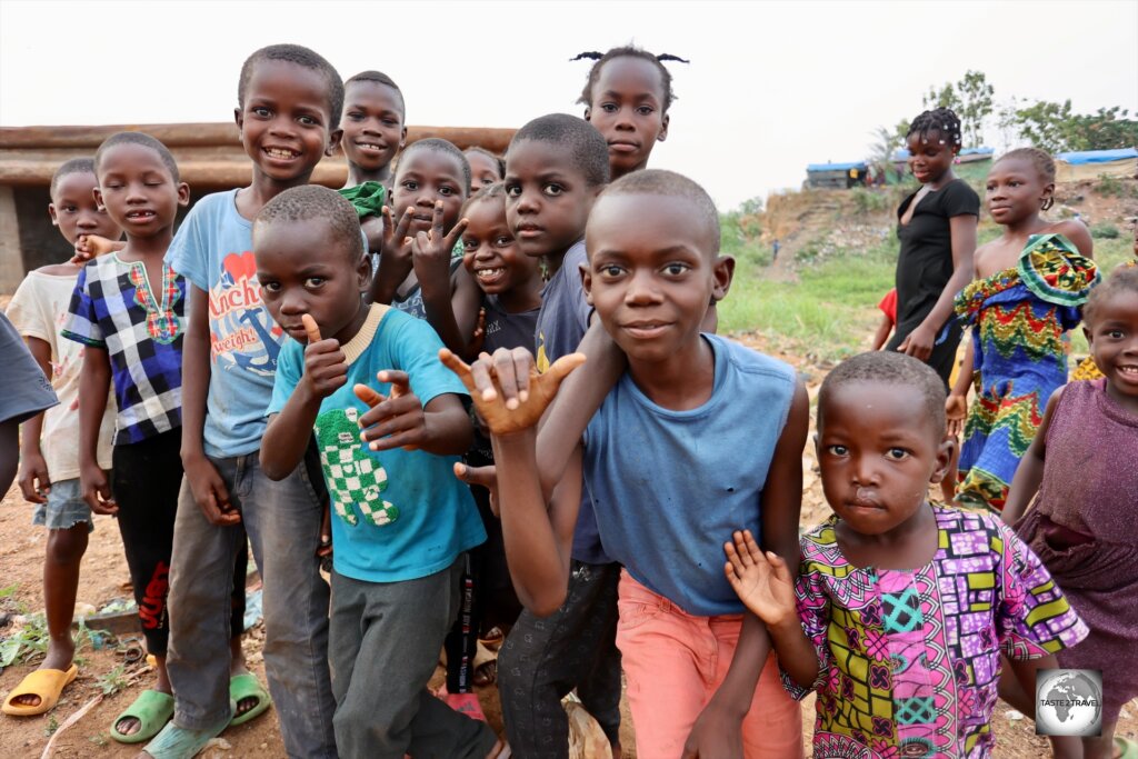 The friendly children at "Camp île Bongo Soua".