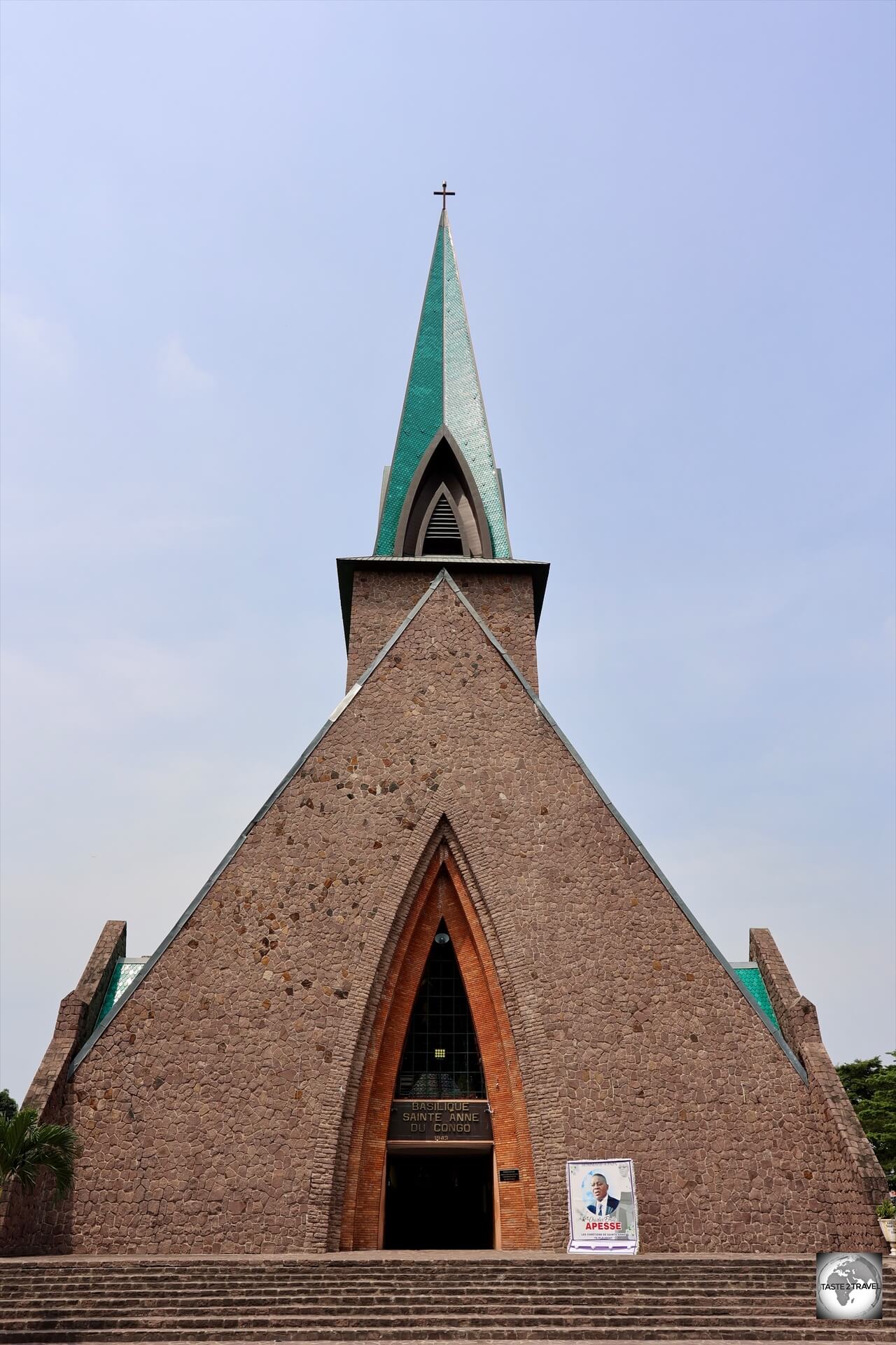 A view of the exterior of Sainte-Anne of the Congo Basilica, which blends European and African design elements.