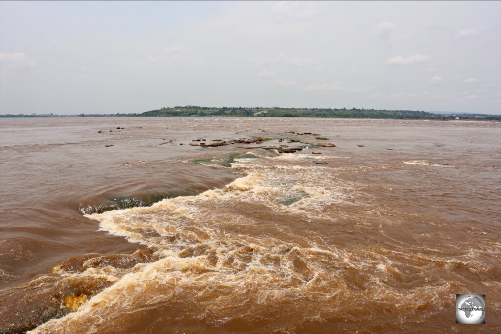 A view of the Congo River (with DRC on the opposite shore) from Bar Restaurant Les Rapides.