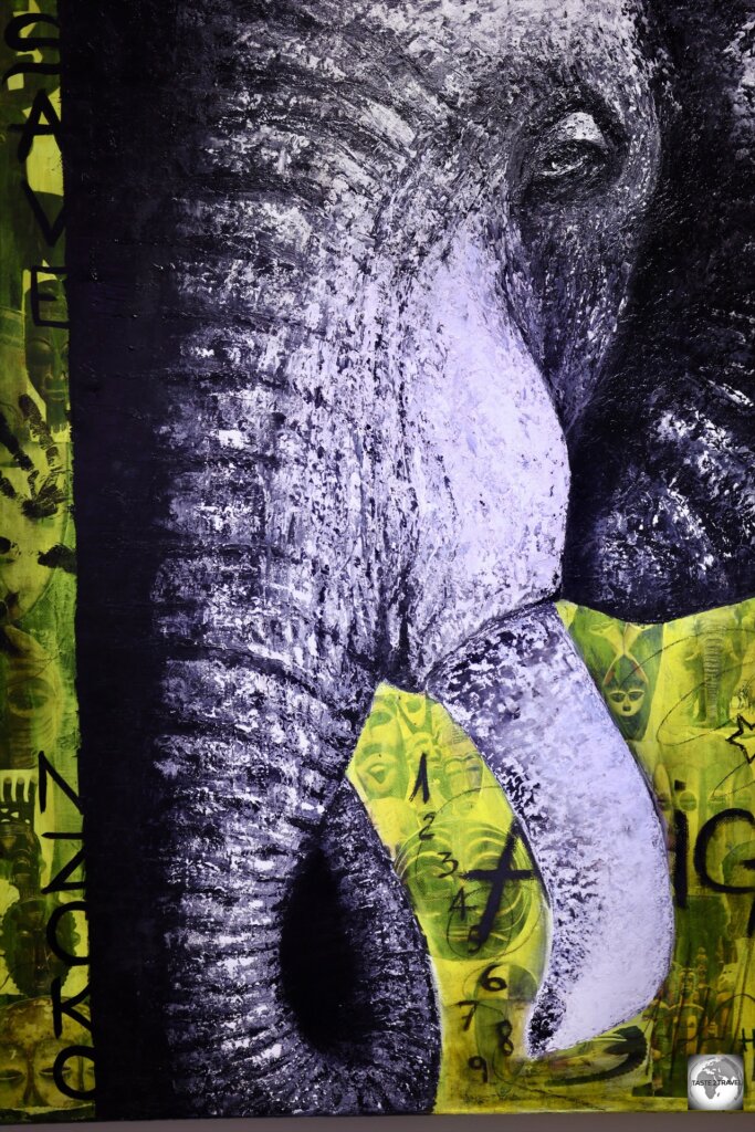 The aim of the gallery is to promote the works of local Gongolese artists.