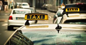 Vind taxi transfers voor luchthavens wereldwijd