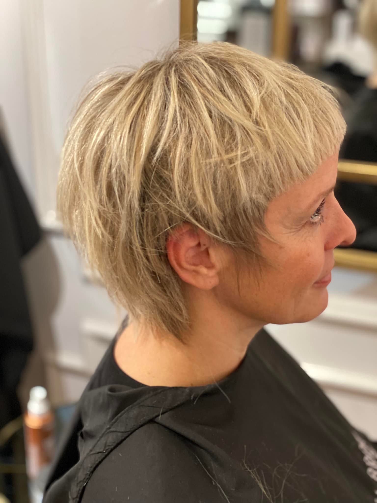 264833405_425074965892555_5309744516514137200_n Brinck Bentzon Studio frisør Middelfart Makeup professionel frisør