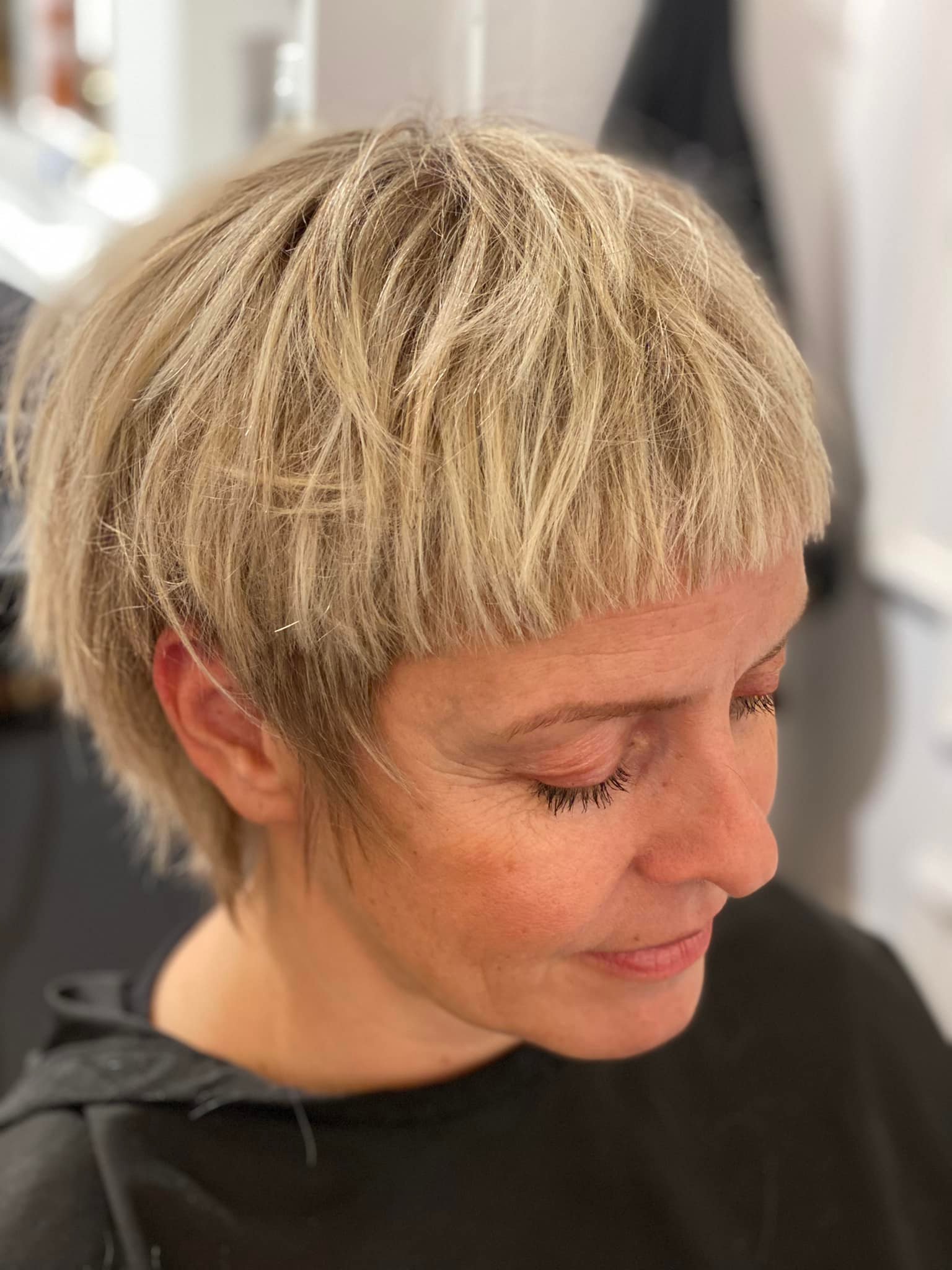 264905117_425080125892039_6275624212558581077_n Brinck Bentzon Studio frisør Middelfart Makeup professionel frisør