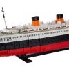 Statek RMS Queen Mary I brytyjski liniowiec pasażerski z klocków kompatybilnych z LEGO