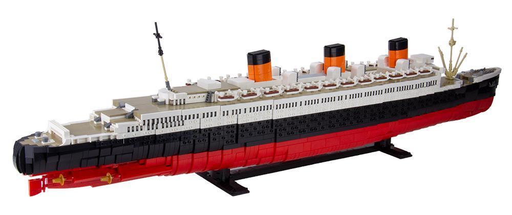 Statek RMS Queen Mary I brytyjski liniowiec pasażerski z klocków kompatybilnych z LEGO