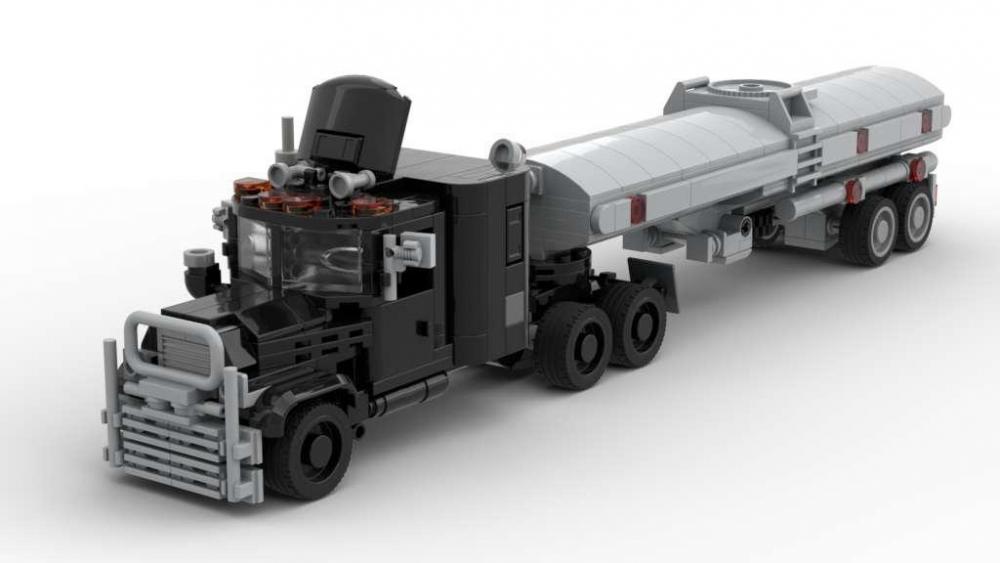 Czarna ciężarówka inspirowana filmem Convoy – mała wersja z klocków kompatybilnych z LEGO
