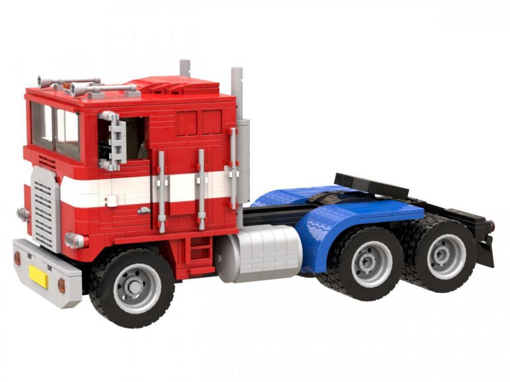 Ciężarówka w stylu Optimus Prime z Transformers – zamiennik LEGO
