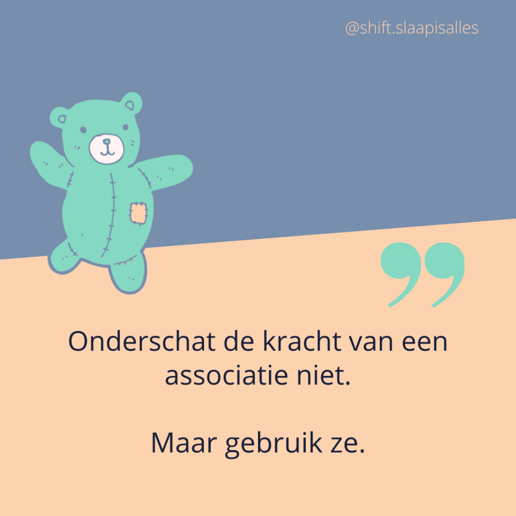 Wat heeft doorslapen te maken met slaapassociaties?