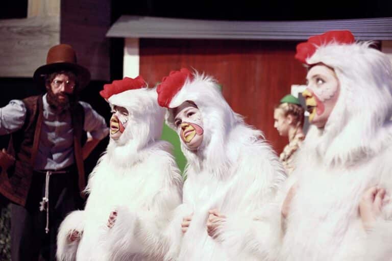 hons kackel på Teater Bristol