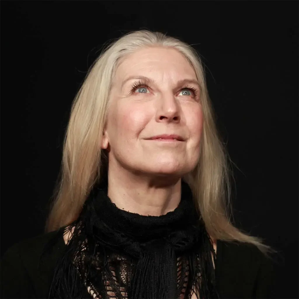 Hokus Pokus, Alfons Åberg – barnteater med riktig trollkarl på Teater Bristol i Sundbyberg 10 Camilla Rensgård på scen i Hokus Pokus, Alfons Åberg på Teater Bristol i Sundbyberg